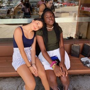 Meet your Posher, Tene